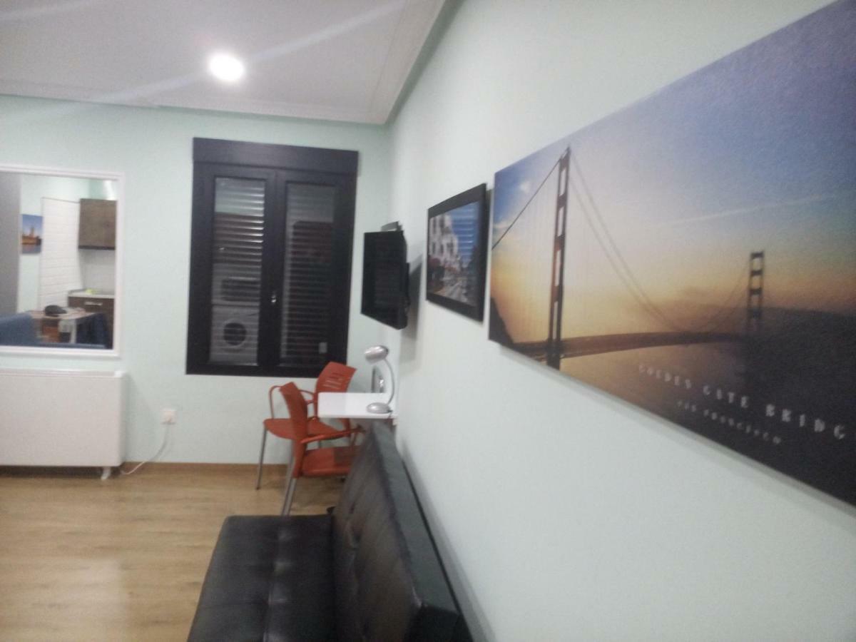 Apartamentos Corazon Del Humedo León Esterno foto